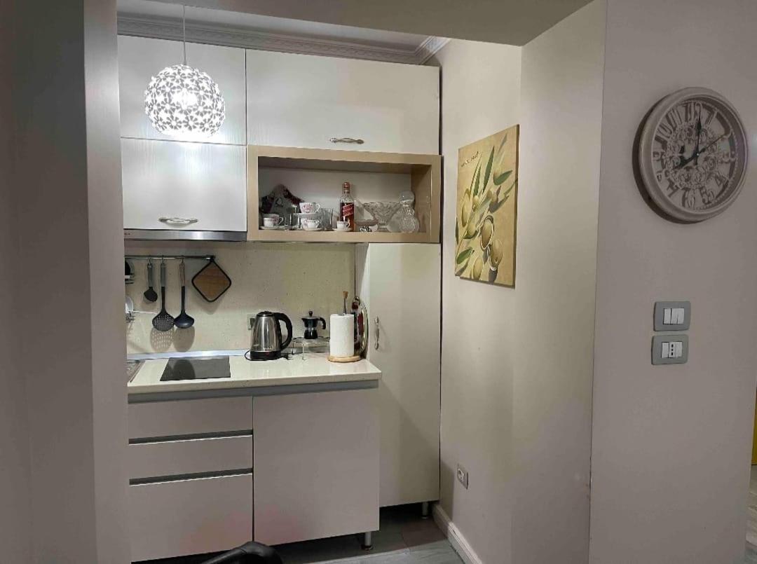 Warm Apartment In The Center Of Tirana City Exteriör bild